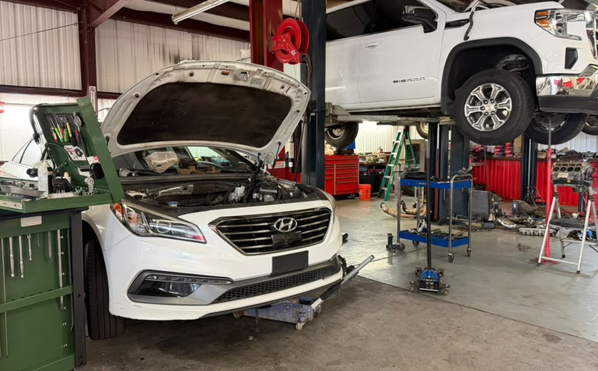Licona’s Auto Repair workshop